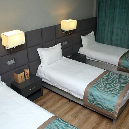 Golden Hotel بيشكيك المظهر الخارجي الصورة
